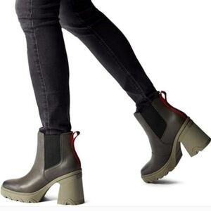 Nwot Sorel Leather Chelsea Boots Size 7.5